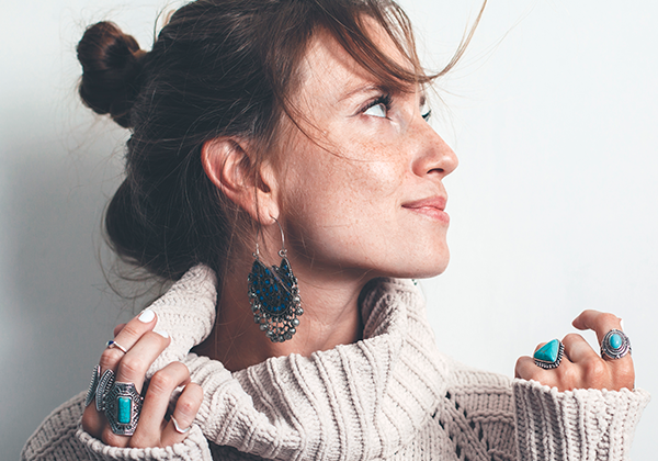 The Palette of Autumn Jewelry