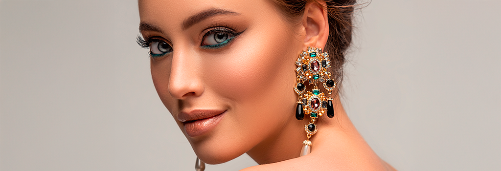 Luxury Jewelry to Brighten the Season